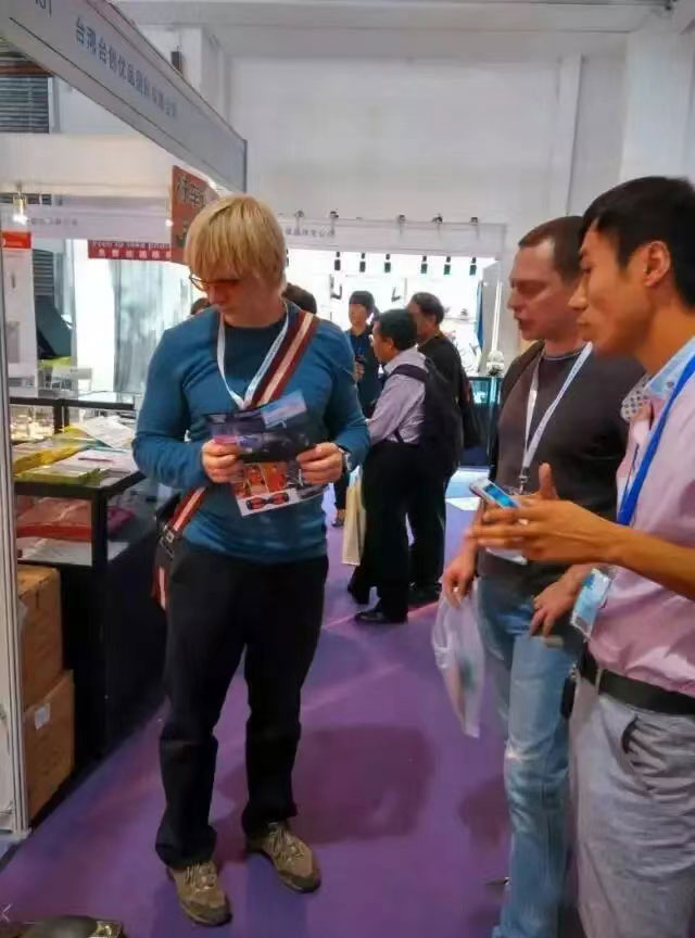 4d882fc91ccc0e18f979e7e11286505